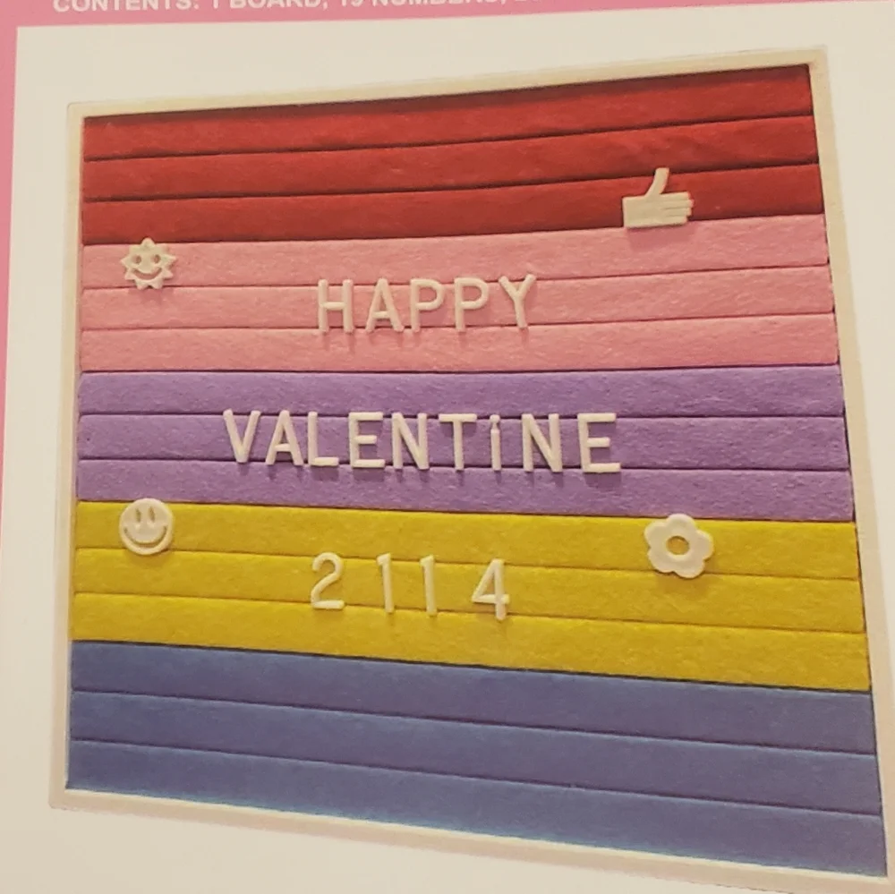 Message Board With Letters, Bonus Weekly Desk Pad & Post Its - Picture 4 of 12
